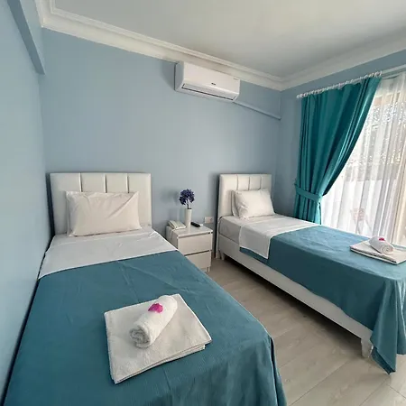Marquis Blue Bed & Breakfast