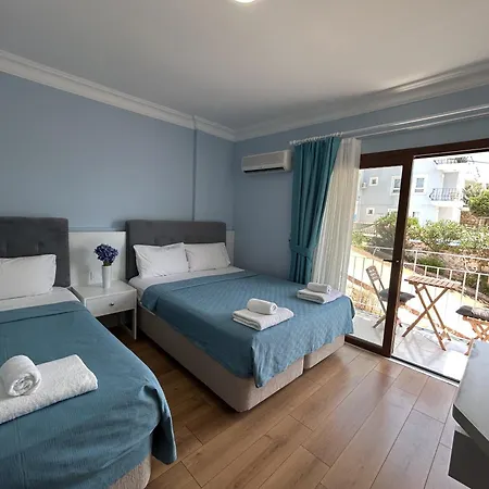 Marquis Blue Bed & Breakfast Kas